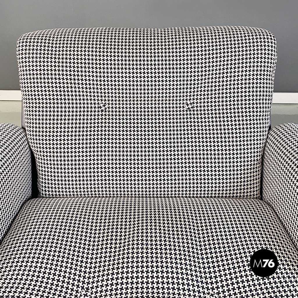 Poltrona in pied de poule di Minotti, 2000 ca.