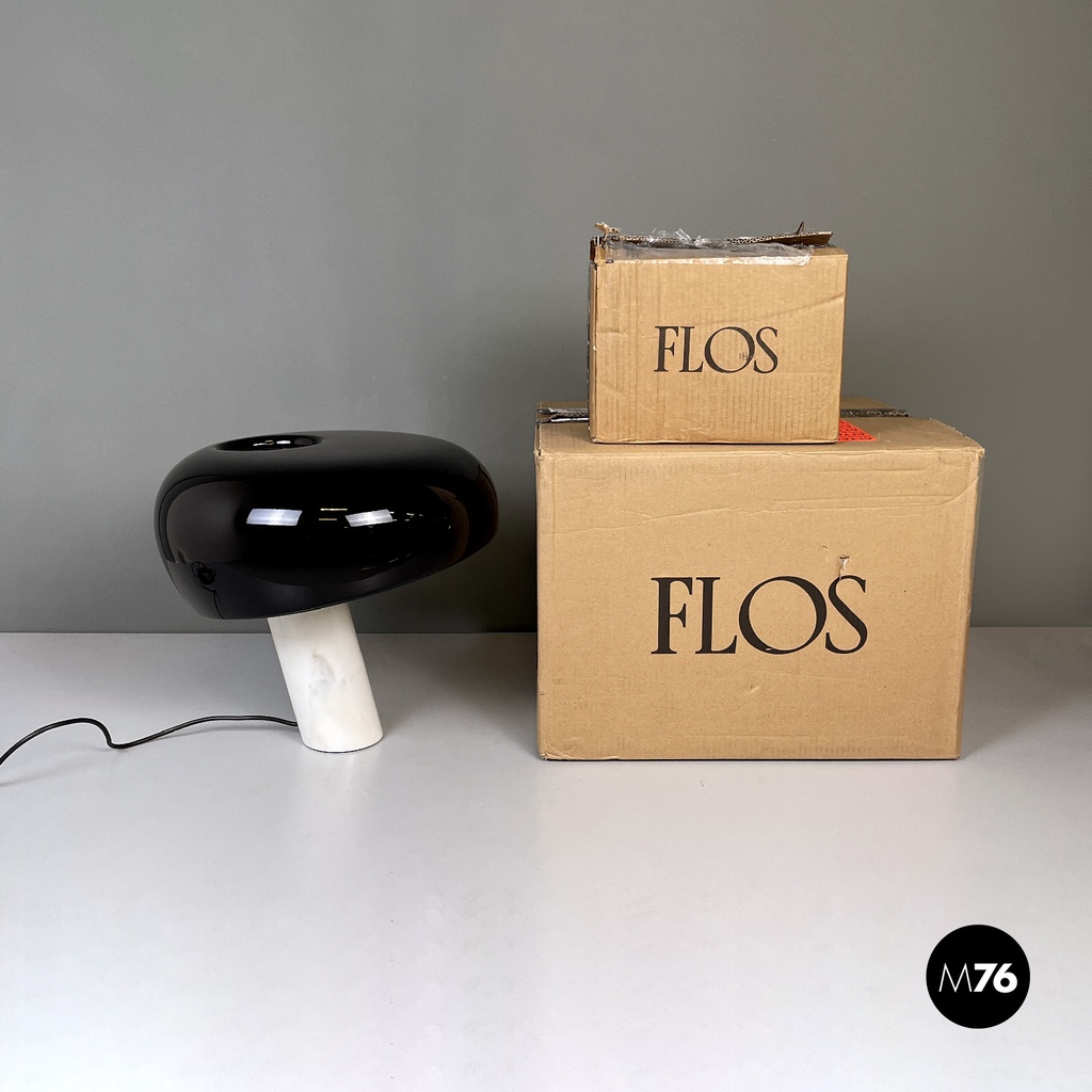 Lampada da tavolo Snoopy di Achille e Pier Giacomo Castiglioni per Flos, 2022