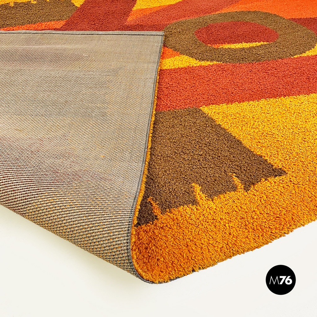 Tappeto con disegno astratto, 1970 ca.