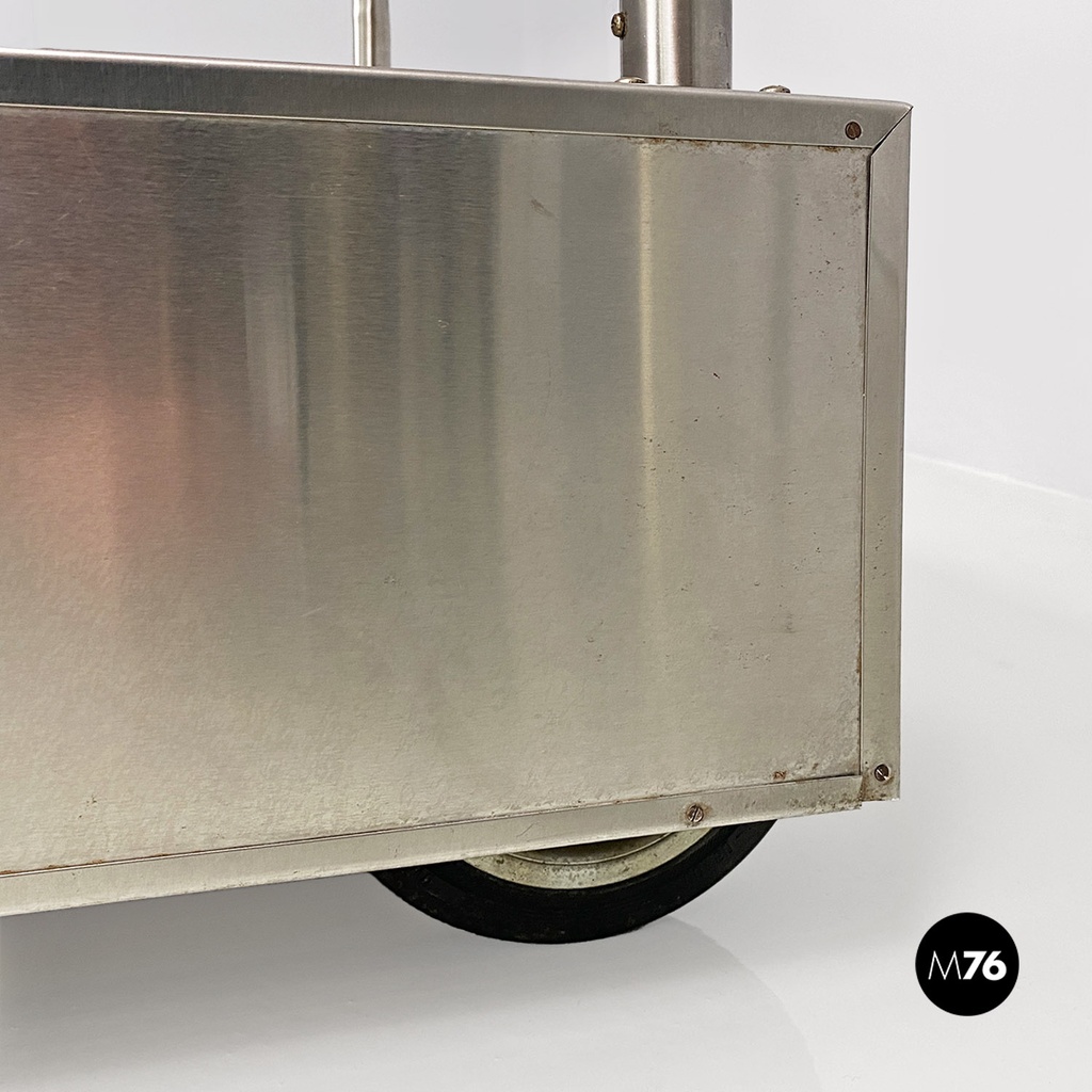 Espositore su ruote, 1980 ca.