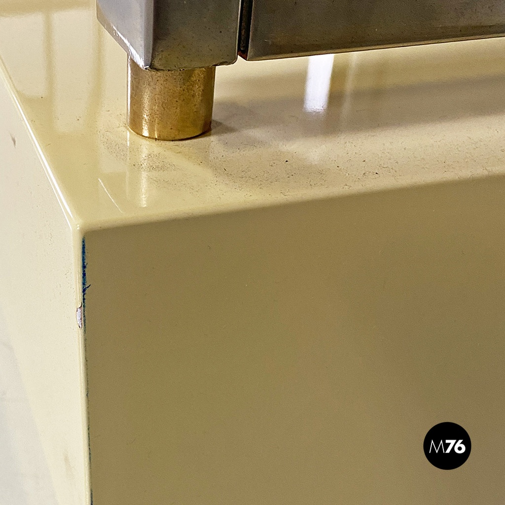 Libreria di Alain Delon per Maison Jansen, 1980 ca.