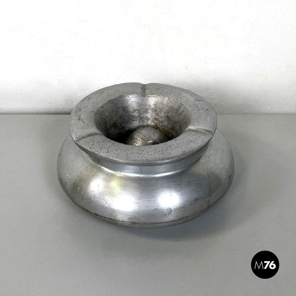 Posacenere in alluminio, 1930 ca.