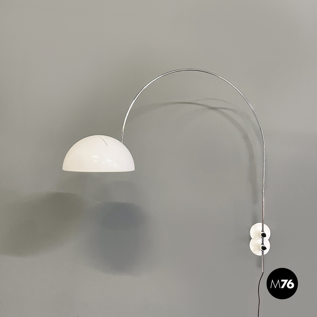 Lampada da parete Coupé 1159 di Joe Colombo per O-Luce, 1970 ca.