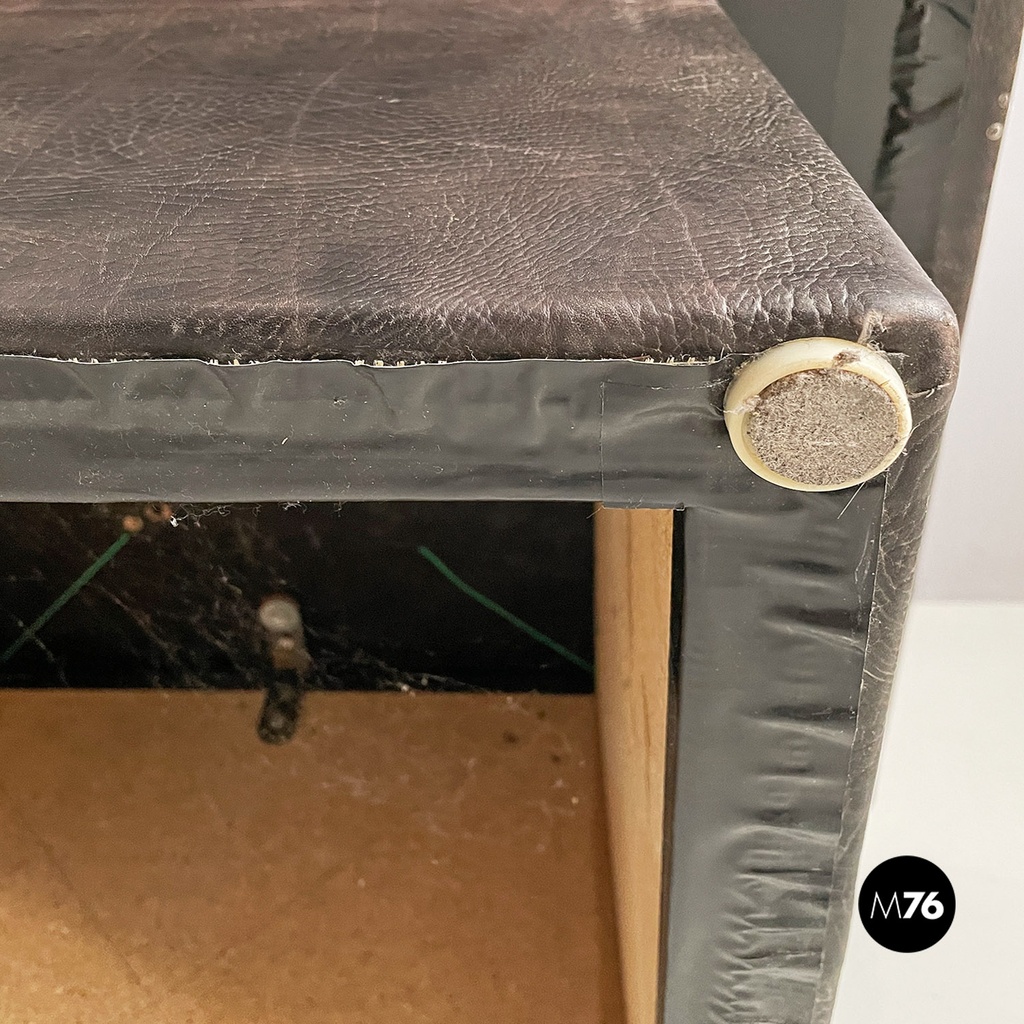 Tavolo da caffè in pelle di bufalo, 1970 ca.