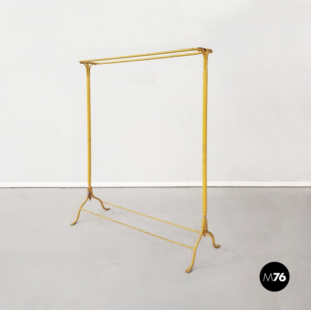 Appendiabiti da terra in metallo, 1960 ca.