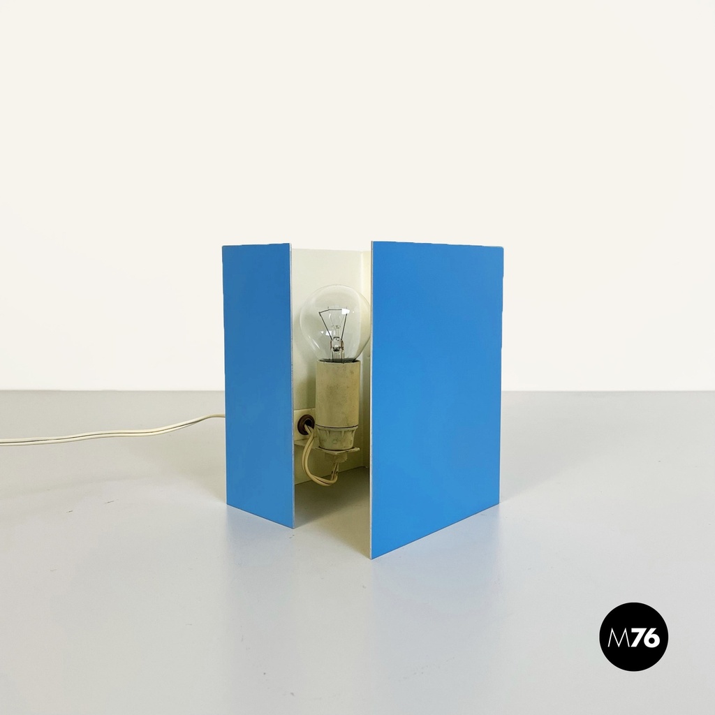 Lampada da tavolo in lamiera, 1970 ca.