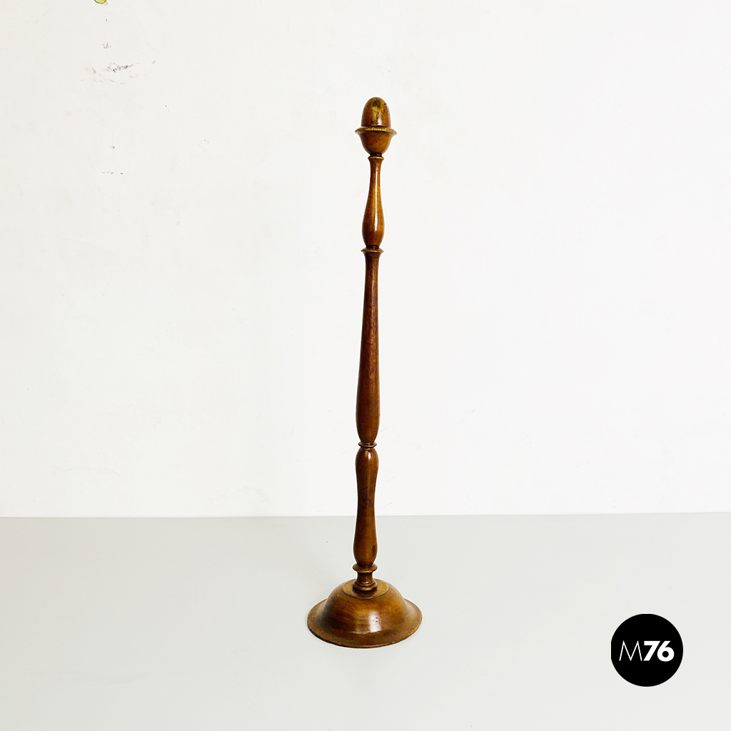 Porta cappello in legno tornito, 1900 ca.