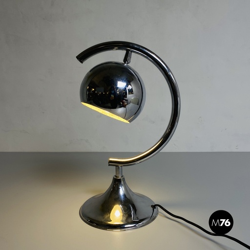 [2220001084] Lampada da tavolo in metallo cromato, 1970 ca.