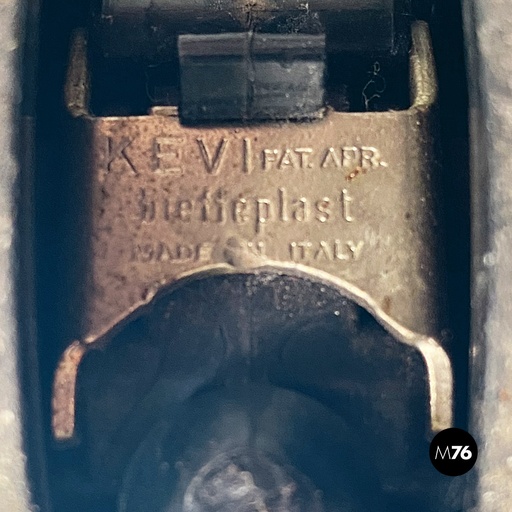 [2220001296] Poltrone da ufficio in acciaio e pelle nera, 1970 ca.