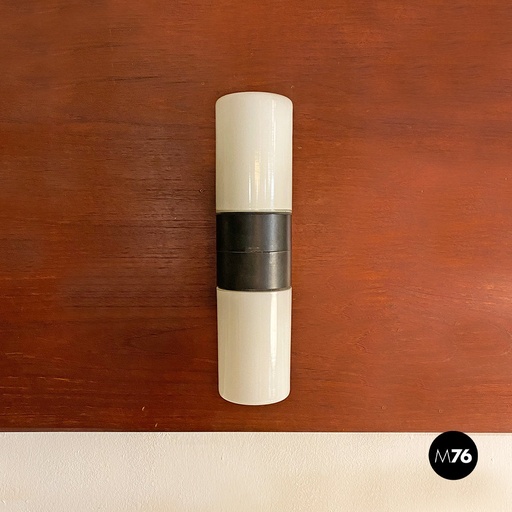 [2220000909] Applique in vetro opalino, 1960 ca.