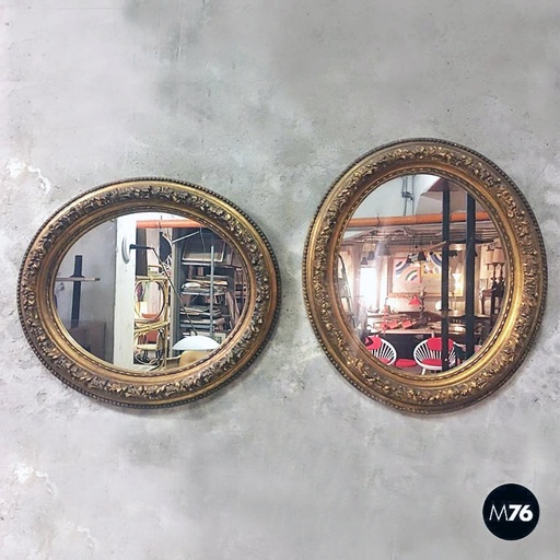 [2220001595] Specchi ovali dorati, 1800 ca.