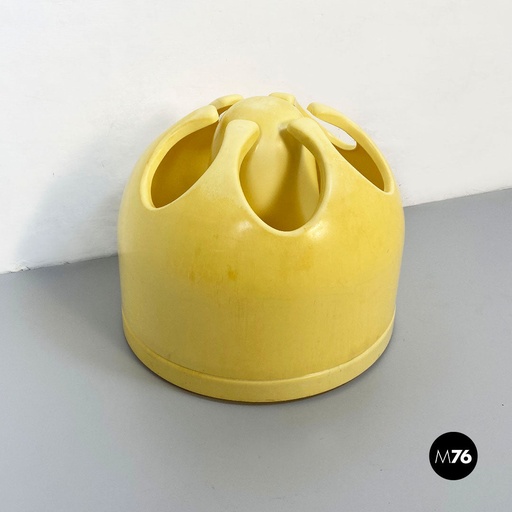 [2220001770] Portaombrelli in plastica gialla, 1970s