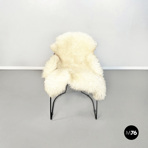 [2220001865] Pelliccia di pecora per sedute, 1970 ca.