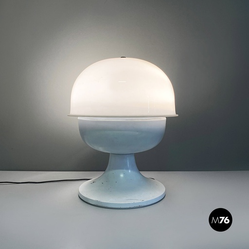 [2220000939] Lampada in plexiglass, 1970 ca.