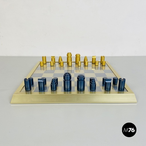 [2220002223] Scacchiera professionale con pedine, 1980 ca.