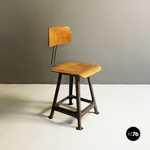 [2220002208] Sedia in stile industriale, 1930 ca.