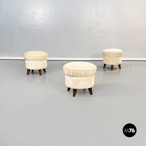 [2220002346] Pouf in tessuto beige e legno, 1960 ca.