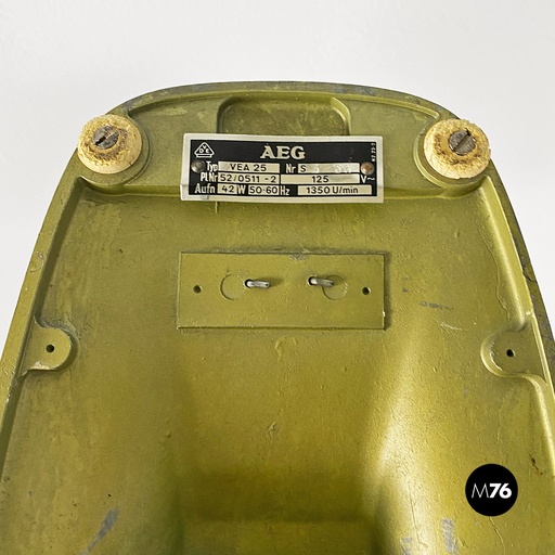 [2220002738] Ventilatore con pale in gomma rosa di AEG, 1960 ca.