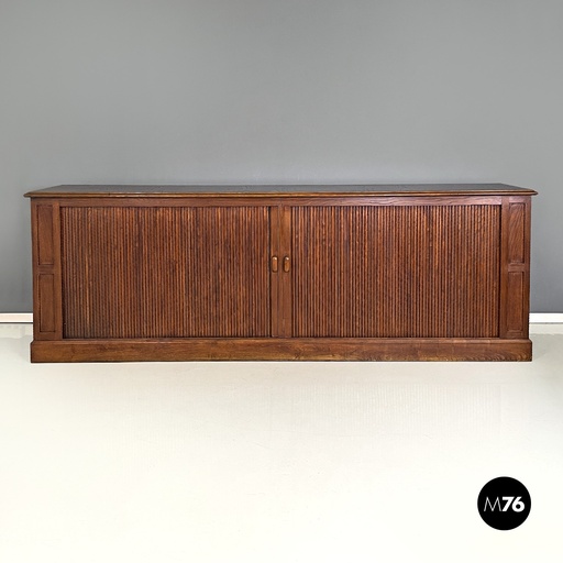 [2420004403] Sideboard in legno con apertura a serrandina, 1920 ca.