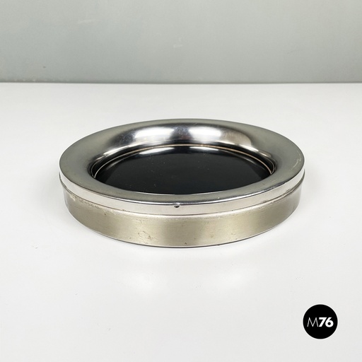 [2220002835] Posacenere tondo in metallo, 1970 ca.