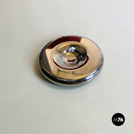 [2220001022] Posacenere in metallo cromato, 1970 ca.