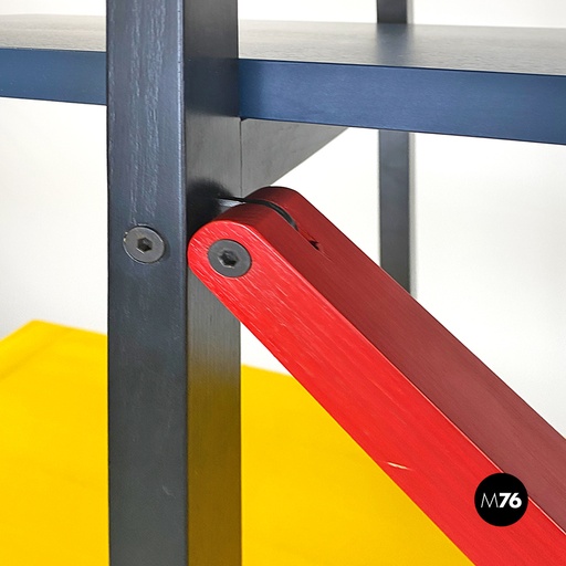 [2320003403] Libreria autoportante colorata, 1980 ca.