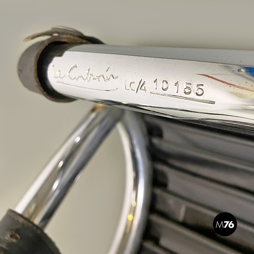 [2320003410] Chaise longue LC4 di Le Corbusier, Pierre Jeanneret e Charlotte Perriand per Cassina, 1970 ca.