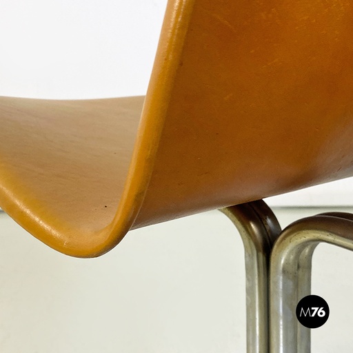 [2320003576] Sedie in pelle e acciaio, 1960 ca.