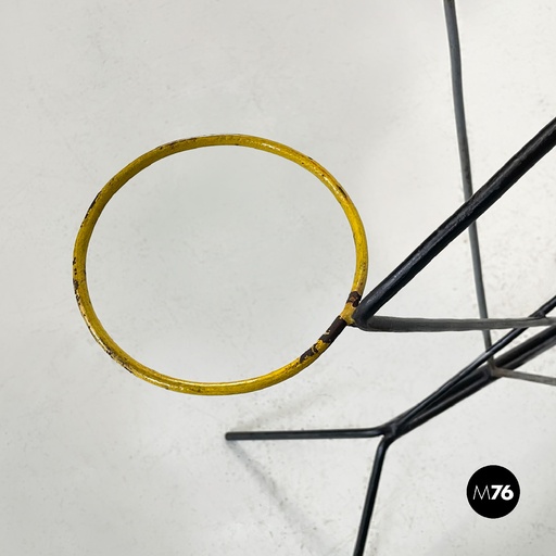 [2320003925] Portafiori in ferro colorato, 1960 ca. 