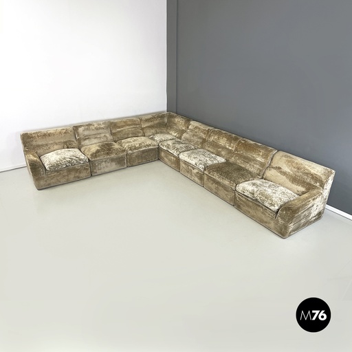 [2320004050] Divano Antelami di Kazuhide Takahama per Simon Gavina, 1970 ca.