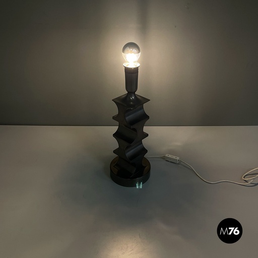 [2320004060] Lampada da tavolo in peltro, 1970 ca.