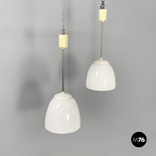 [2420004768] Lampadari in vetro opalino, plastica e metallo, 1920 ca.