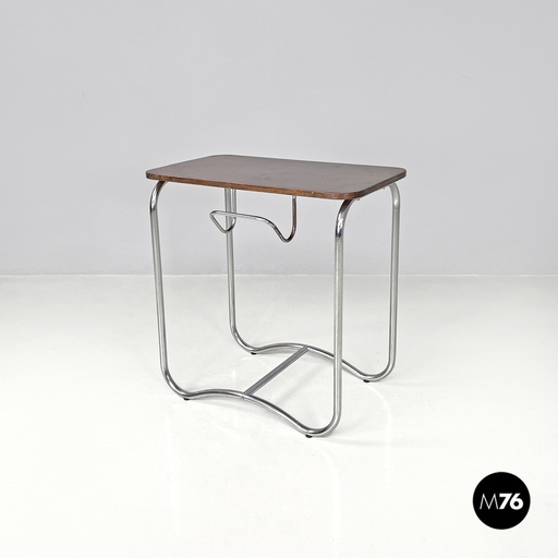 [2420004858] Tavolo da caffè in legno e metallo con gancio portagiornali, 1950 ca.