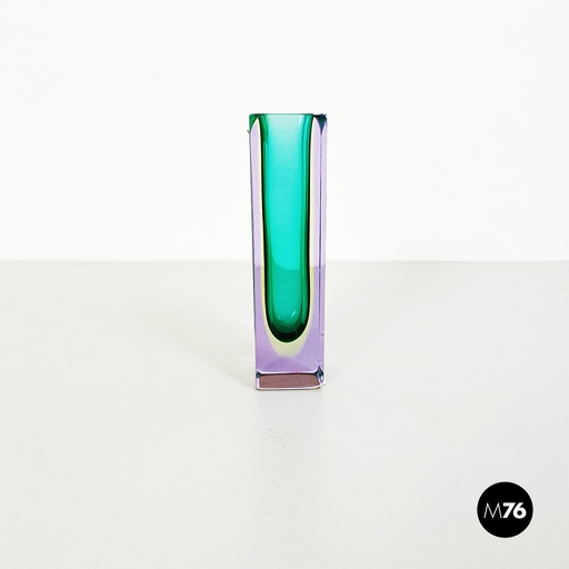 [2220001834] Vaso in vetro di Murano verde, 1970 ca.