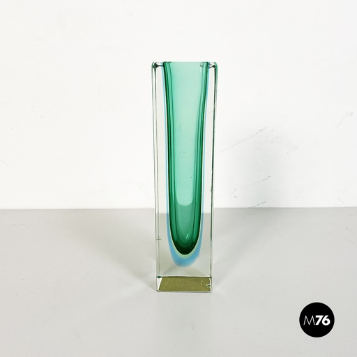 [2220001838] Vaso in vetro di Murano verde, 1970 ca