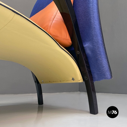 [2220002307] Poltrona in pelle multicolore, 1980 ca.