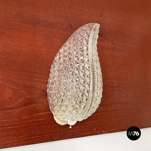 [2220002523] Applique a foglia in vetro, 1950 ca.