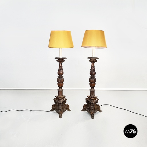 [2220002662] Lampade da terra torciera, 1800 ca.